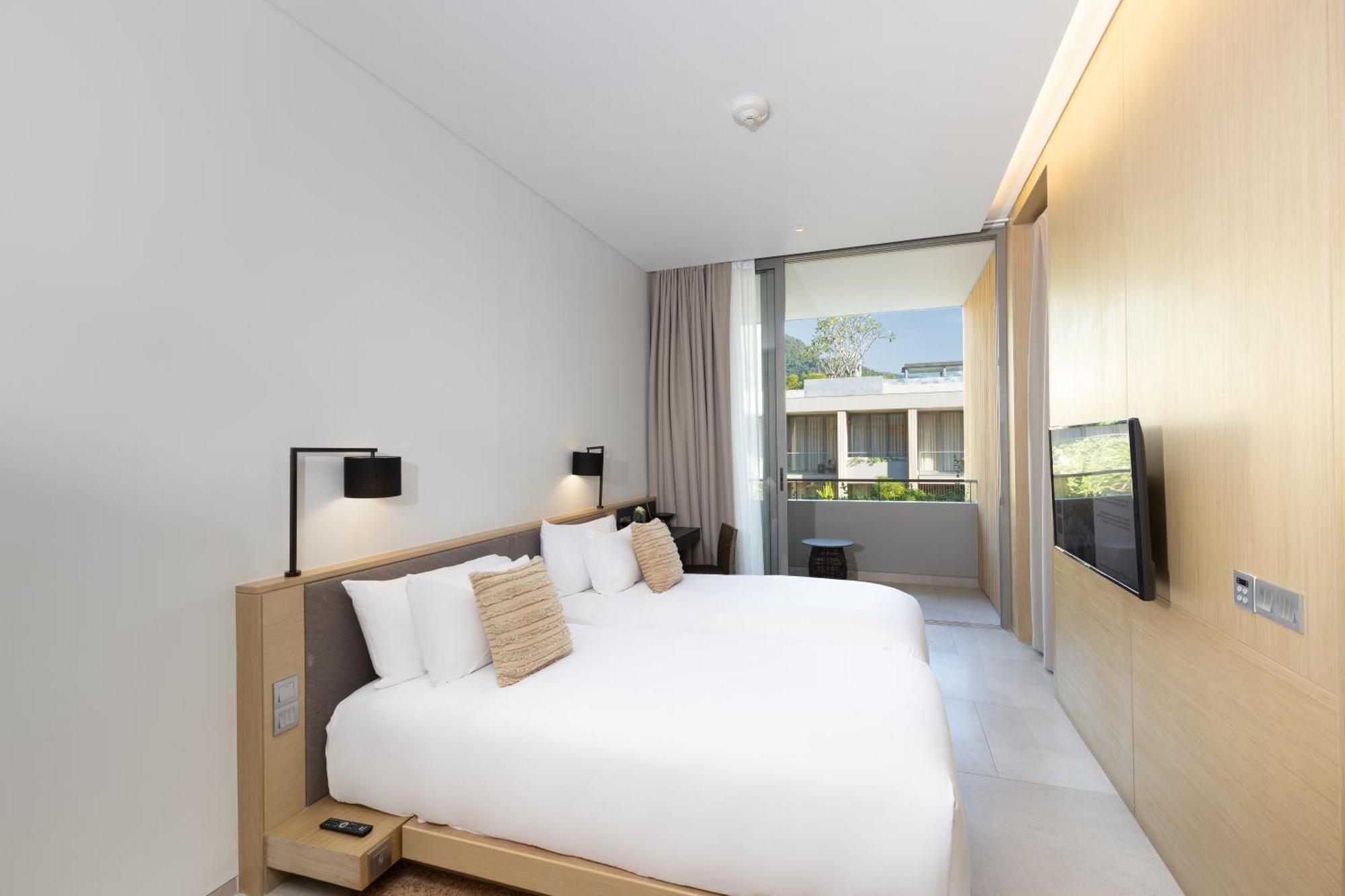 Twinpalms Montazure Hotel Phuket Екстериор снимка